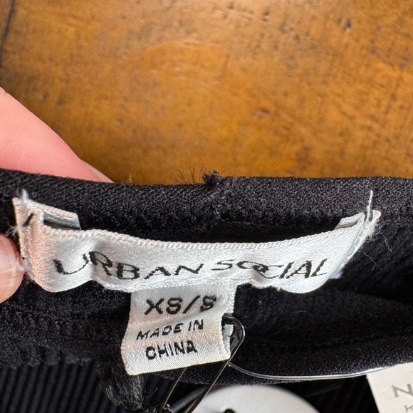 Black ribbed tube top size XS/S NWT - Picture 2 of 4